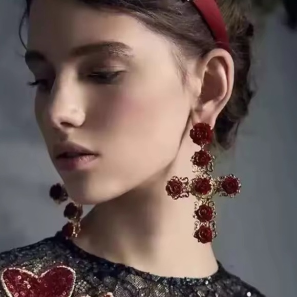 Unique anthropology flora vintage gold Red Rose Cross Earrings - Picture 4 of 10